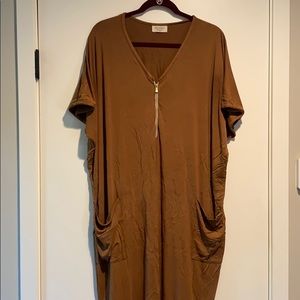 Brown ‘Play’ Condition Dwell & Slumber Cocoon